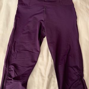 Lululemon purple running crop pants